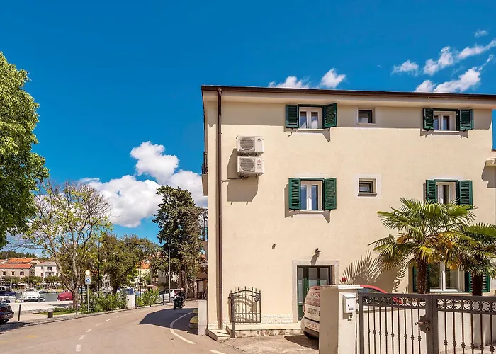 Dumica * 马林斯卡